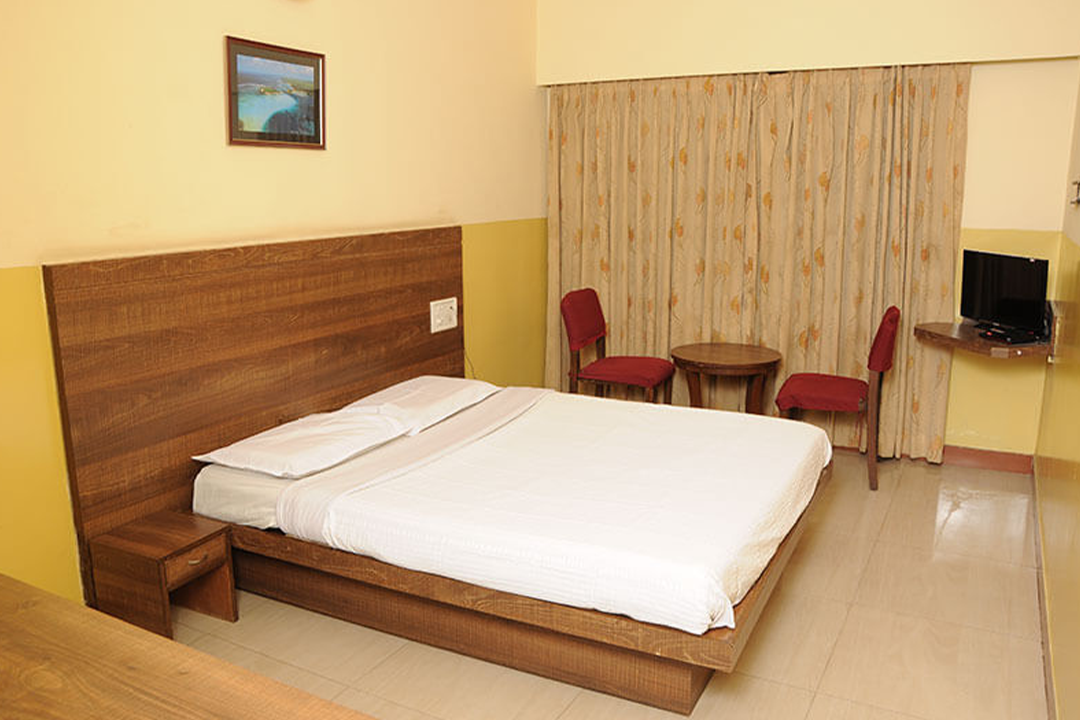 Non Ac Rooms>
                            <a href=